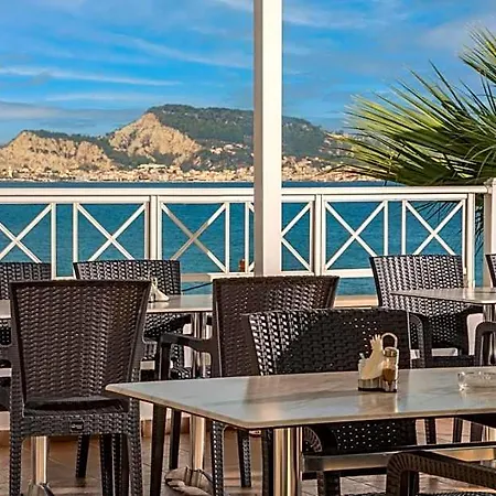 فندق Nefeli - Living By The Sea مدينة زاكينثوس