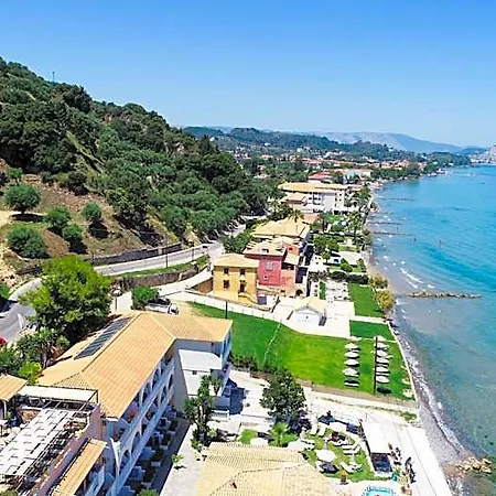 فندق Nefeli - Living By The Sea