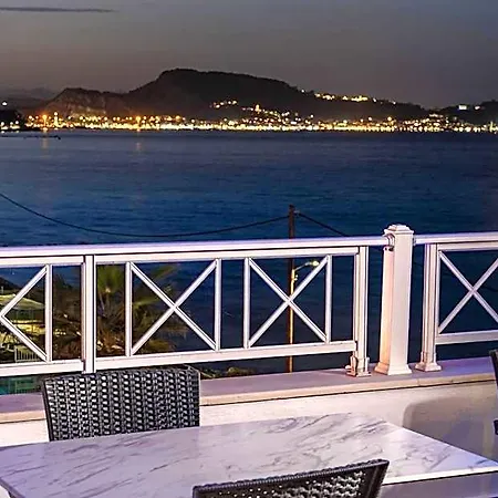 Nefeli - Living By The Sea فندق