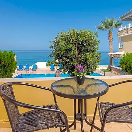 فندق Nefeli - Living By The Sea مدينة زاكينثوس