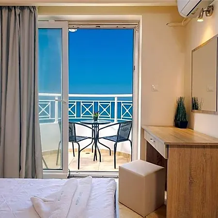 Nefeli - Living By The Sea 3*