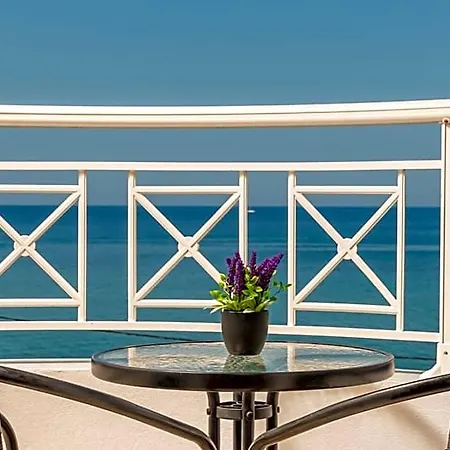 Nefeli - Living By The Sea 3* Zakynthos